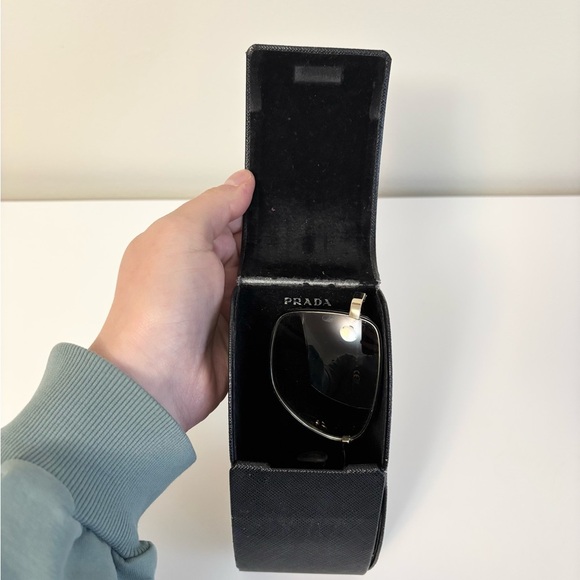 Prada Gradient Sunglasses SPR 525 Black Gold - Picture 6 of 16